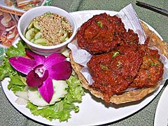 Fish cakes at Toh Plue