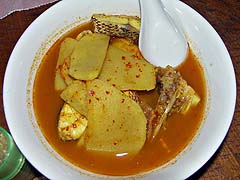 Sour curry with fish